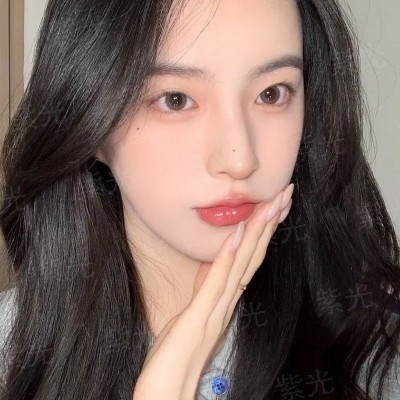 皇后为上，倾妃念gl